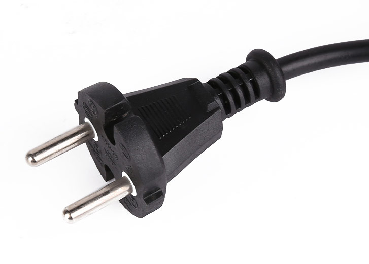 Вилка на 220 Вольт