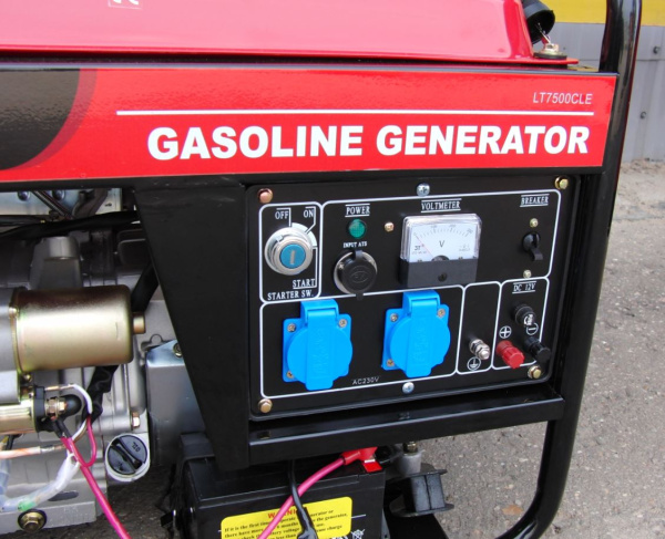 Бензиновый генератор Амперос LT7500CLE