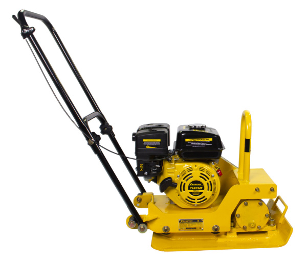 Виброплита бензиновая Champion PC8742F