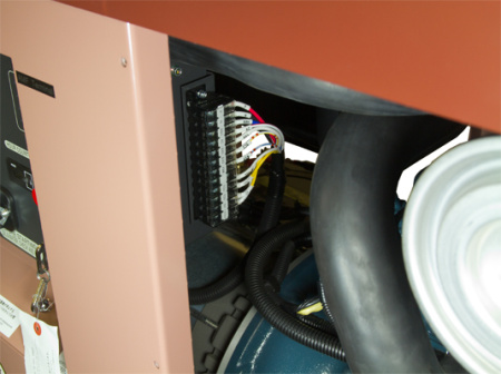 Дизельный генератор Toyo TKV-20TPC