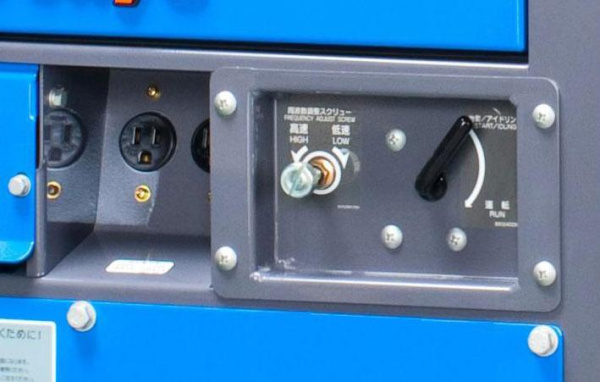 Дизельный генератор Denyo DCA-10LSX