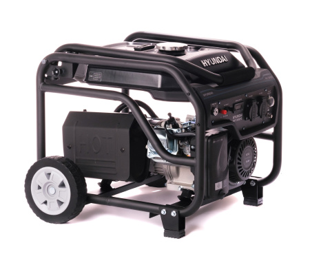 Бензиновый генератор Hyundai HHY 3050FE
