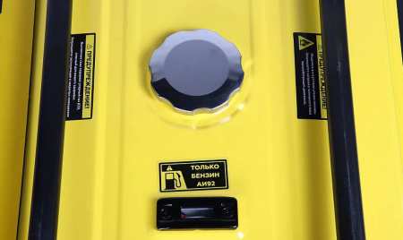 Бензиновый генератор Champion GG6500-3