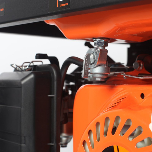 Бензиновый генератор Patriot GP 3810L