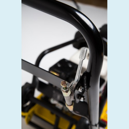 Виброплита Tremmer MSR90-4