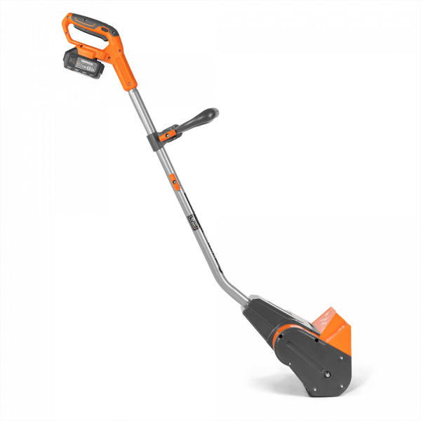 Снегоуборщик аккумуляторный Daewoo DAST 3021Li SET