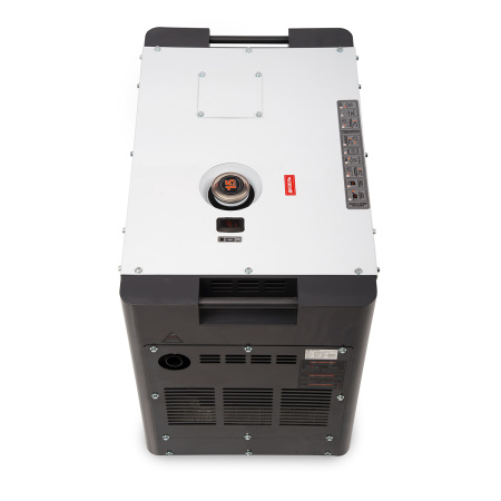 Дизельный генератор Daewoo DDAE 10000DSE-3 (двухрежимный 380/220В)