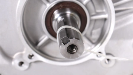 Бензиновый двигатель CHAMPION G420HKDC