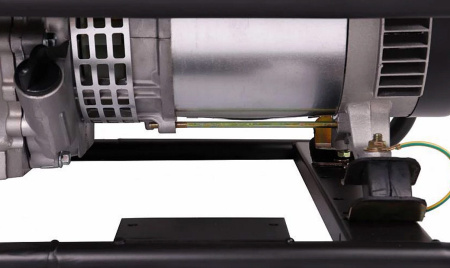 Бензиновый генератор Champion GG6500-3