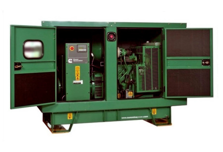 Дизельный генератор Cummins C38D5 в кожухе
