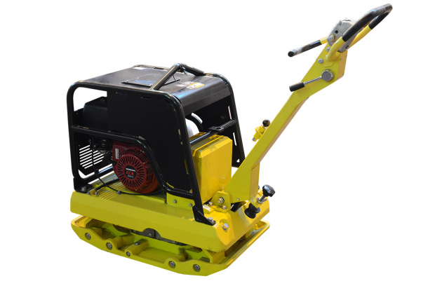 Виброплита TSS-CP-420 (гидравлический привод, электростарт, АКБ)