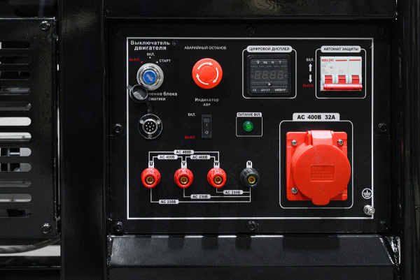 Бензиновый генератор ТСС SGG 17000EH3A