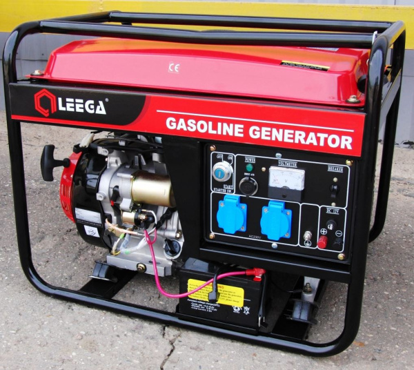 Бензиновый генератор Амперос LT6500CLE