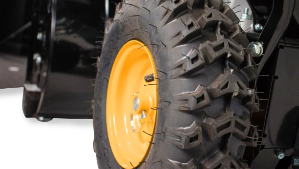 Снегоотбрасыватель Champion ST662E