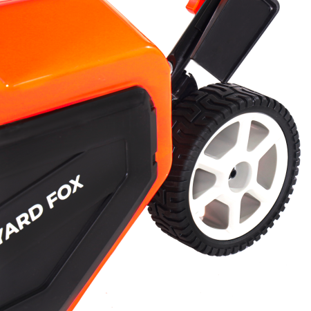 Снегоуборщик электрический Yard Fox Basic 5633Е