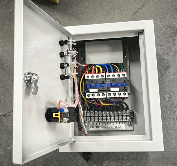 Блок автоматики TSS АВР-С 18000/400